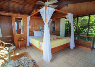 Fiji Beachfront Resort For Sale - Coconut Grove Beachfront Cottages, Banana Bure